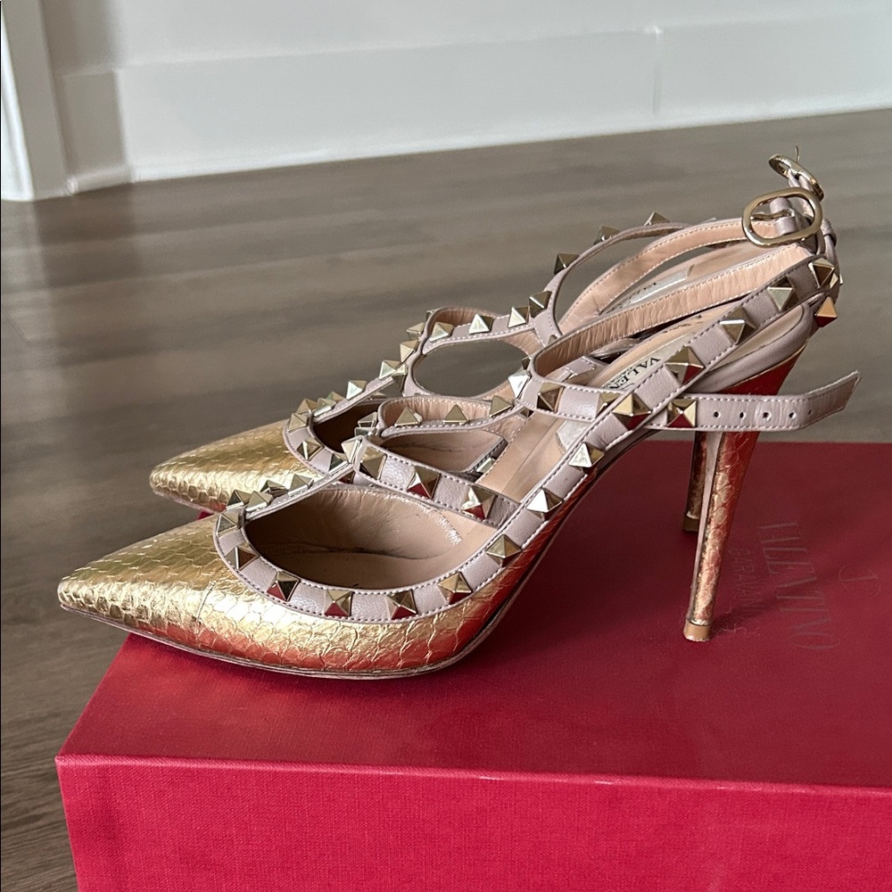 Valentino Gold and Beige Studded Heels - Picture 6 of 9